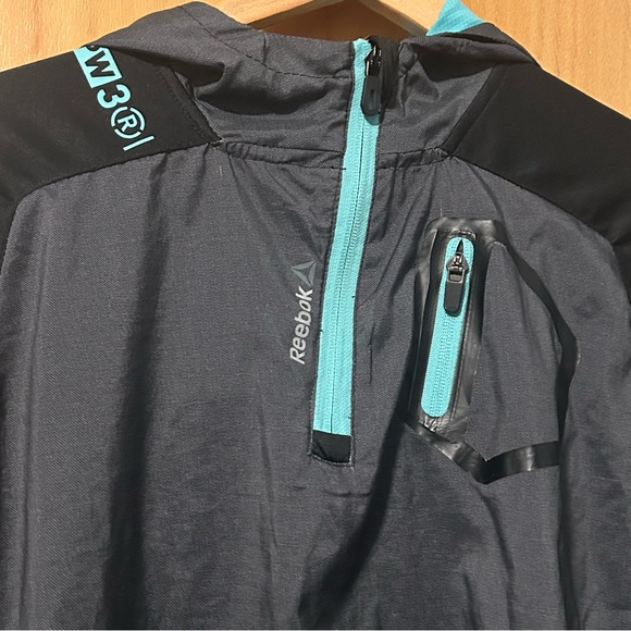 Reebok Performance Quarter-zip Top - Picture 2 of 9